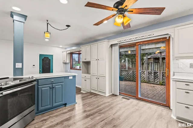 $259,900 | 21 Red Oak Lane, Springfield, IL 62712