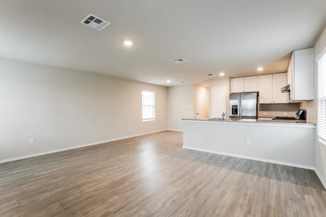 $1,299 | 4219 Southton Lake, San Antonio, TX 78223