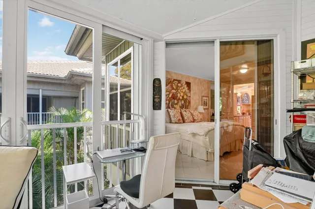 $688,000 | 20220 Boca W Drive, Unit 303, Boca Raton, FL 33434