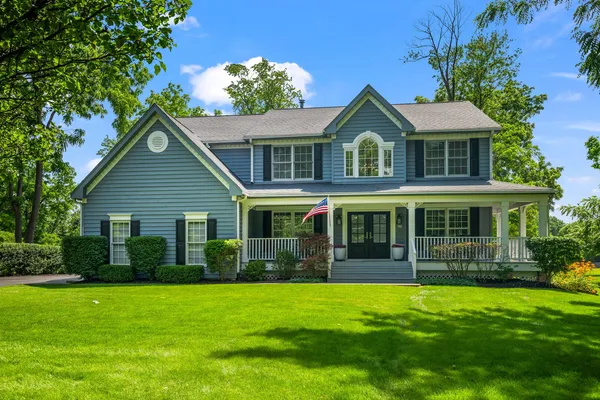 $1,399,900 | 2733 North Elm Lane, Arlington Heights, IL 60004
