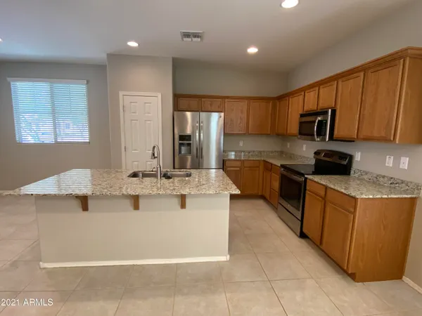 $1,900 | 7363 West Cambridge Avenue, Phoenix, AZ 85035