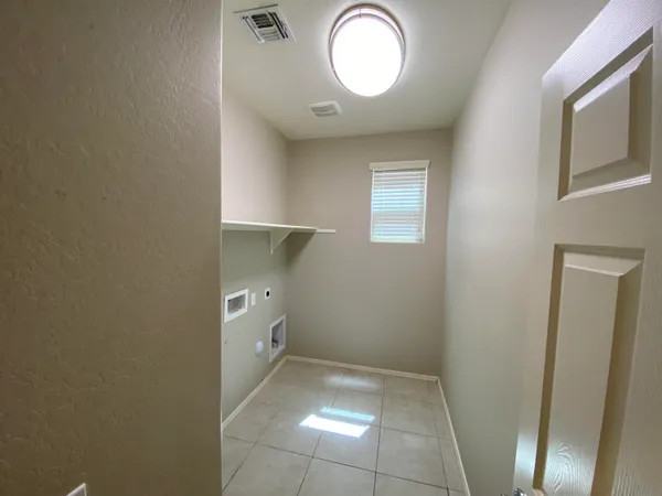 $1,900 | 7363 West Cambridge Avenue, Phoenix, AZ 85035