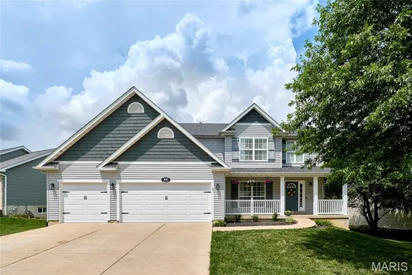 $414,000 | 64 Old Chesapeake Drive, Wentzville, MO 63385