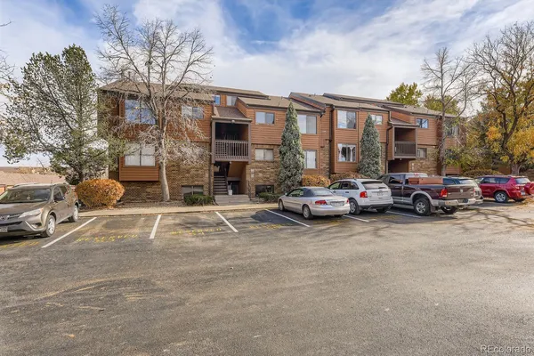 $2,199 | 445 Wright Street, Unit 314, Lakewood, CO 80228