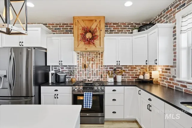 $1,050,900 | 2462 Succor Creek Road, Homedale, ID 83628