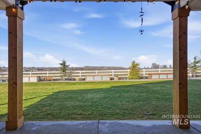 $1,050,900 | 2462 Succor Creek Road, Homedale, ID 83628