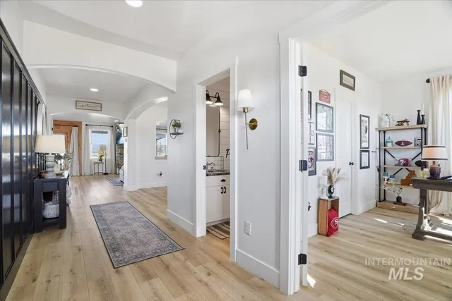 $1,050,900 | 2462 Succor Creek Road, Homedale, ID 83628