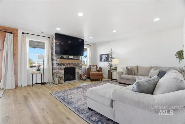 $1,050,900 | 2462 Succor Creek Road, Homedale, ID 83628