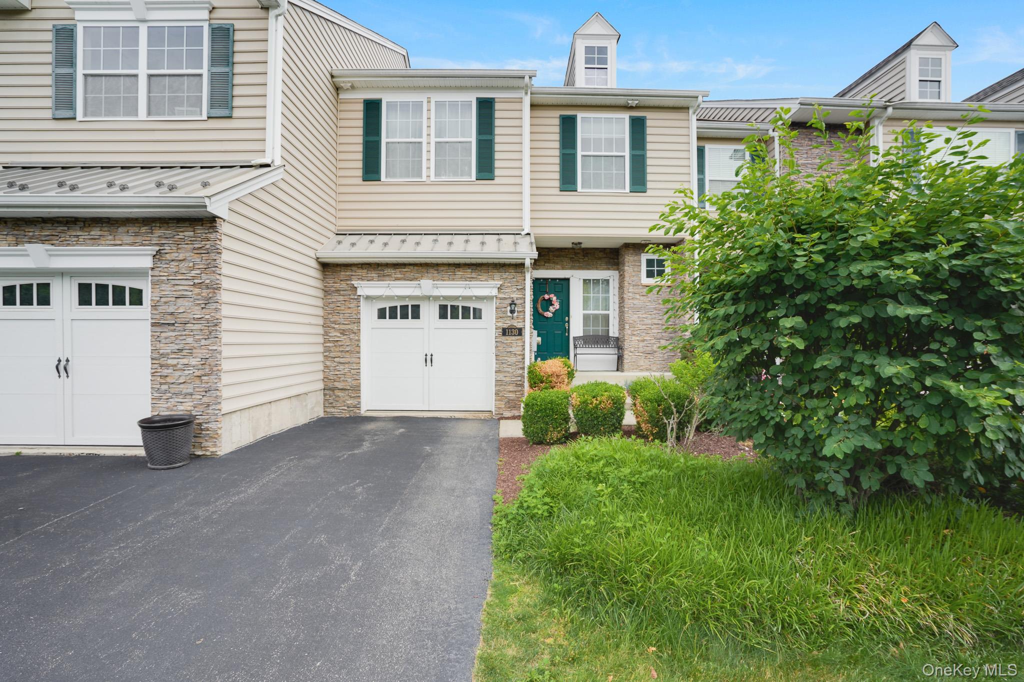 1130 Cold Spring Road Fishkill, NY 12524 - Photo 2 of 32