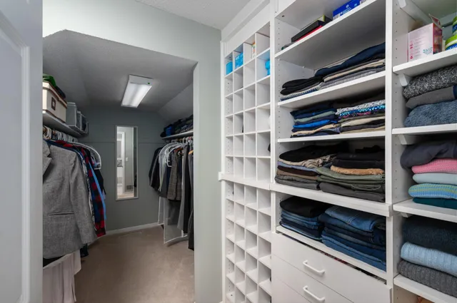 $578,900 | 1972 Fox Valley Drive Southwest, Rochester, MN 55902