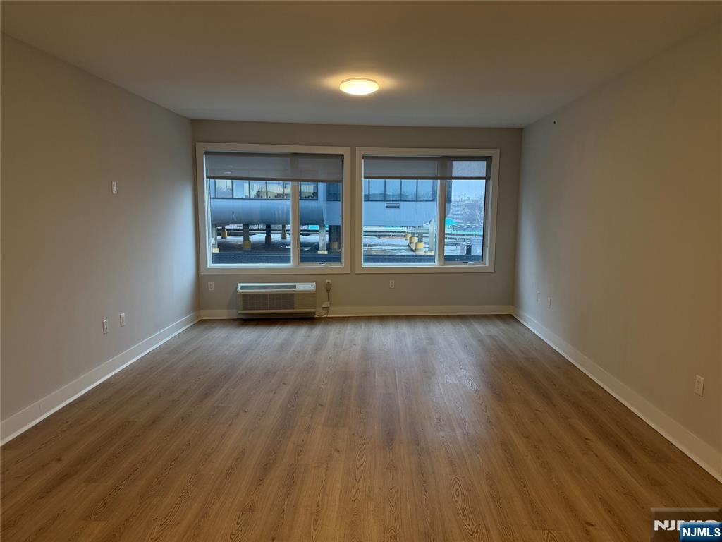 2150 North Central Road, Unit 603 Fort Lee, NJ 07024 - Photo 5 of 17