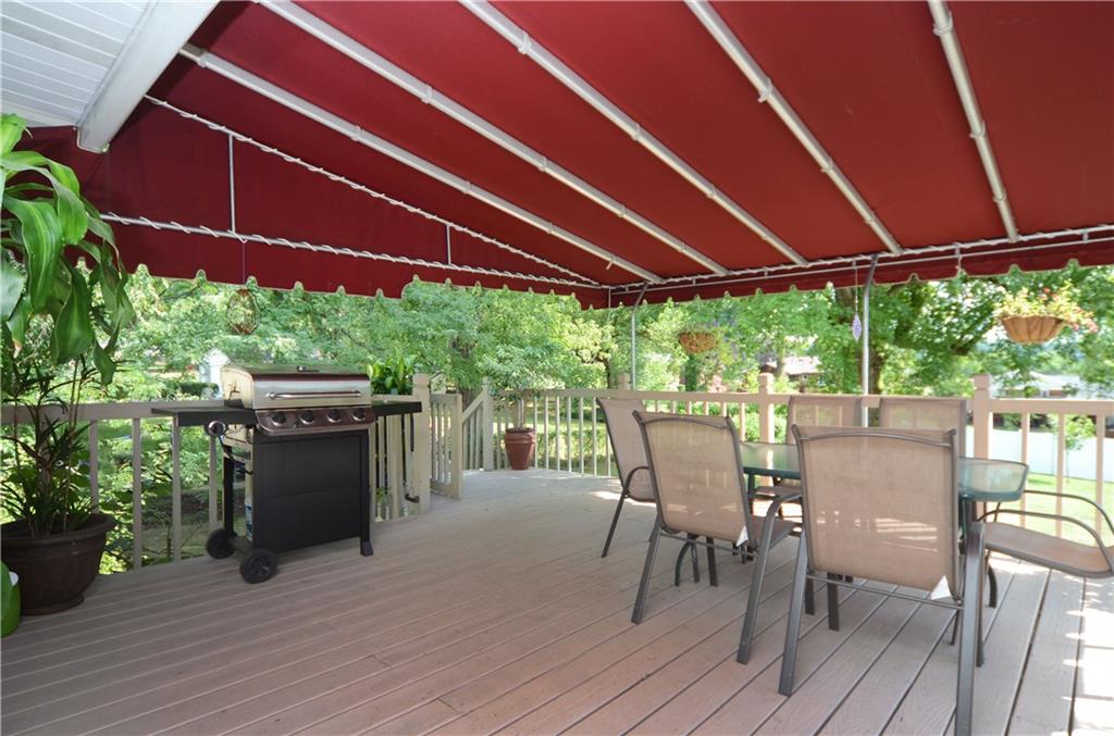 13 Bellview Drive McKees Rocks, PA 15136 - Photo 23 of 25