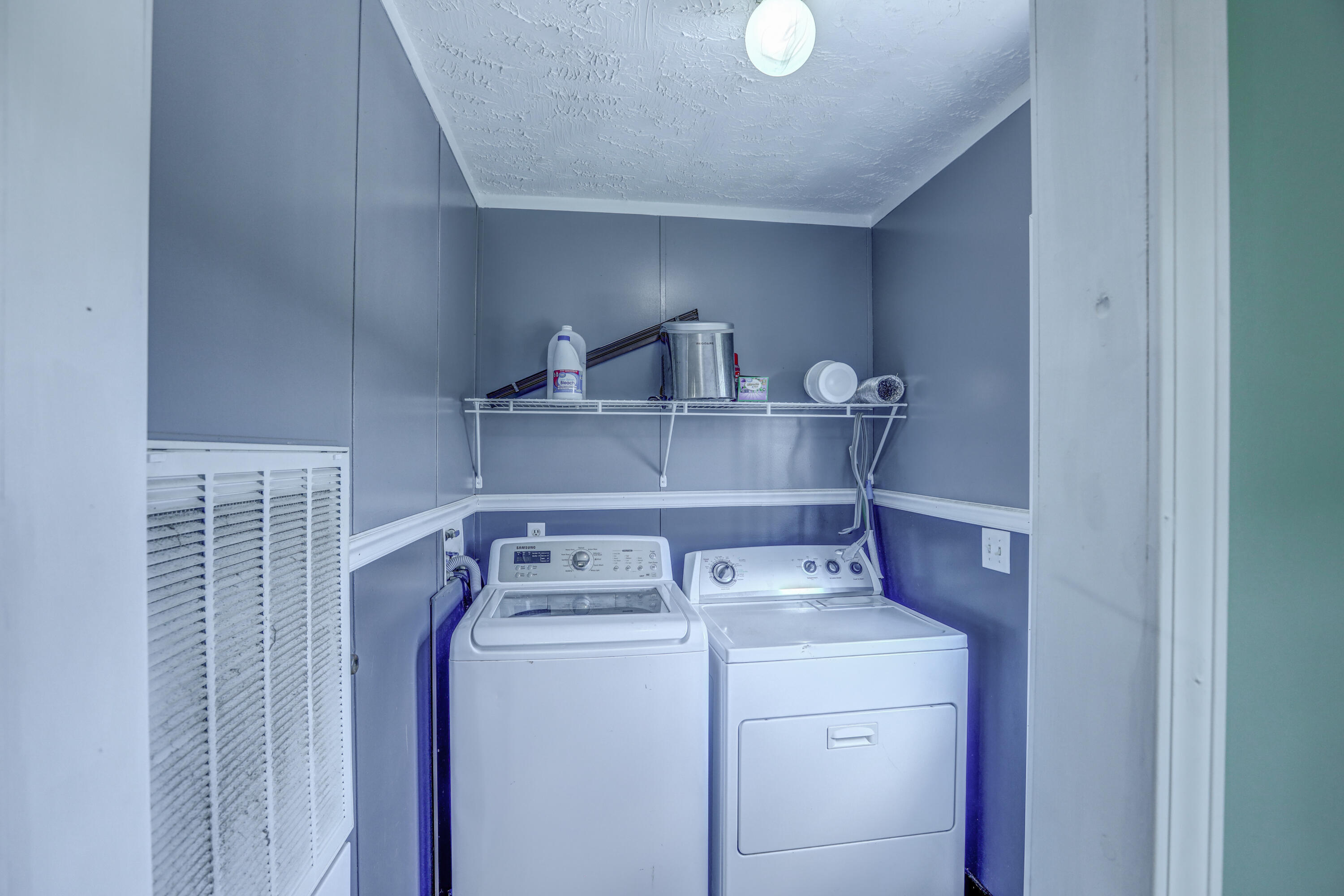 450 Billy Bible Road Greeneville, TN 37745 - Photo 16 of 44 B42A5231_2_3_4_5