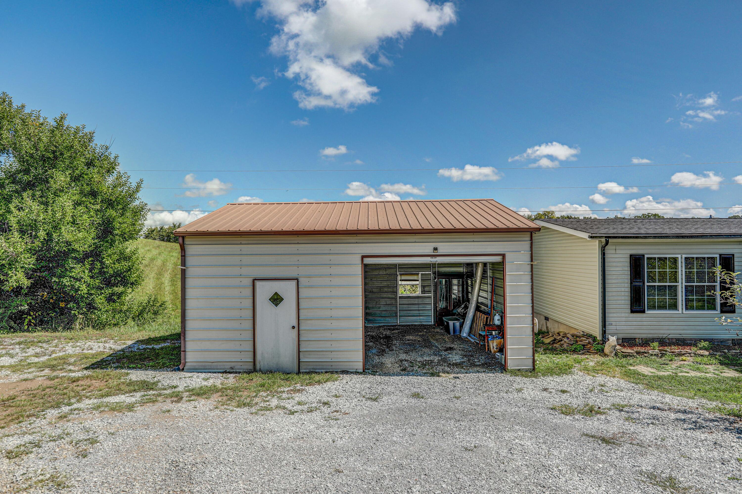 450 Billy Bible Road Greeneville, TN 37745 - Photo 7 of 44 B42A5171_2_3_4_5
