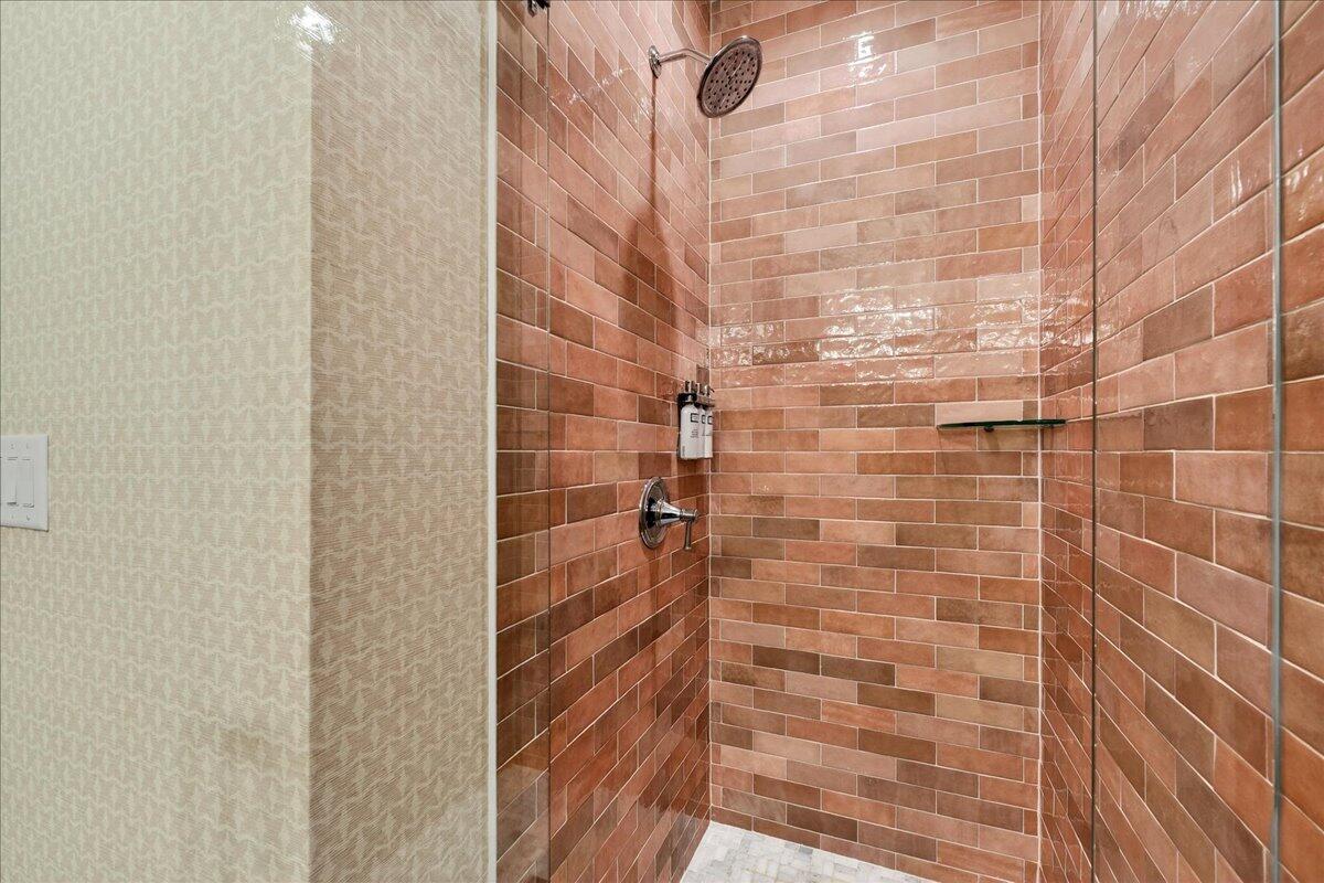 199 St Philip Street, Unit B Charleston, SC 29403 - Photo 15 of 42 17-DSC07226