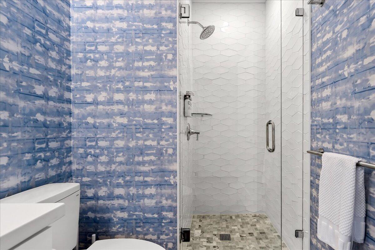 199 St Philip Street, Unit B Charleston, SC 29403 - Photo 18 of 42 21-DSC07244