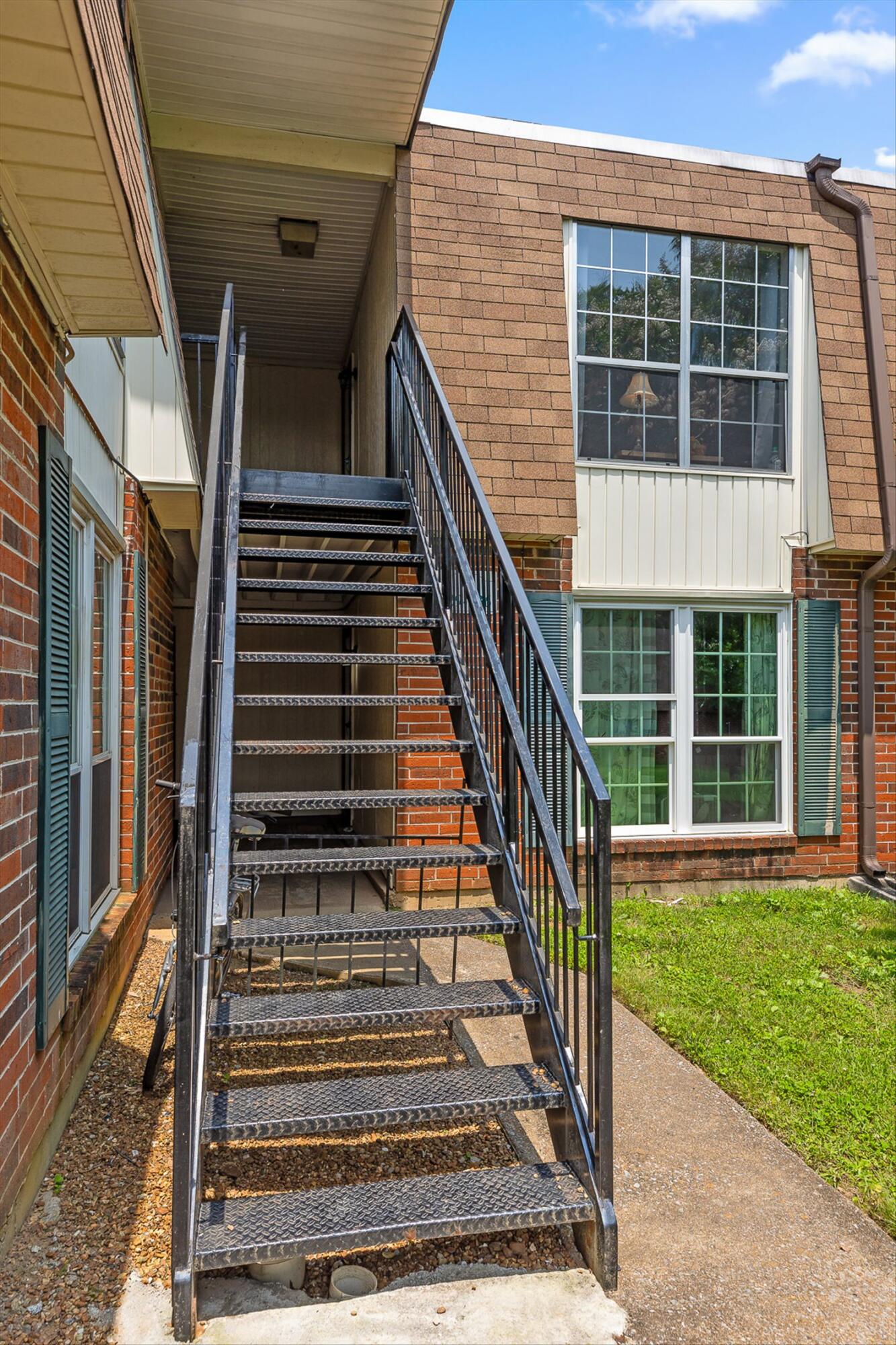 900 Mountain Creek Road, Unit P234 Chattanooga, TN 37405 - Photo 21 of 32 29-Mountain Creek-28