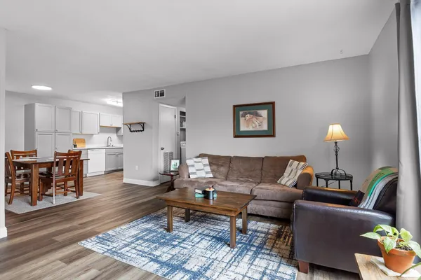 $154,000 | 900 Mountain Creek Road, Unit P234, Chattanooga, TN 37405