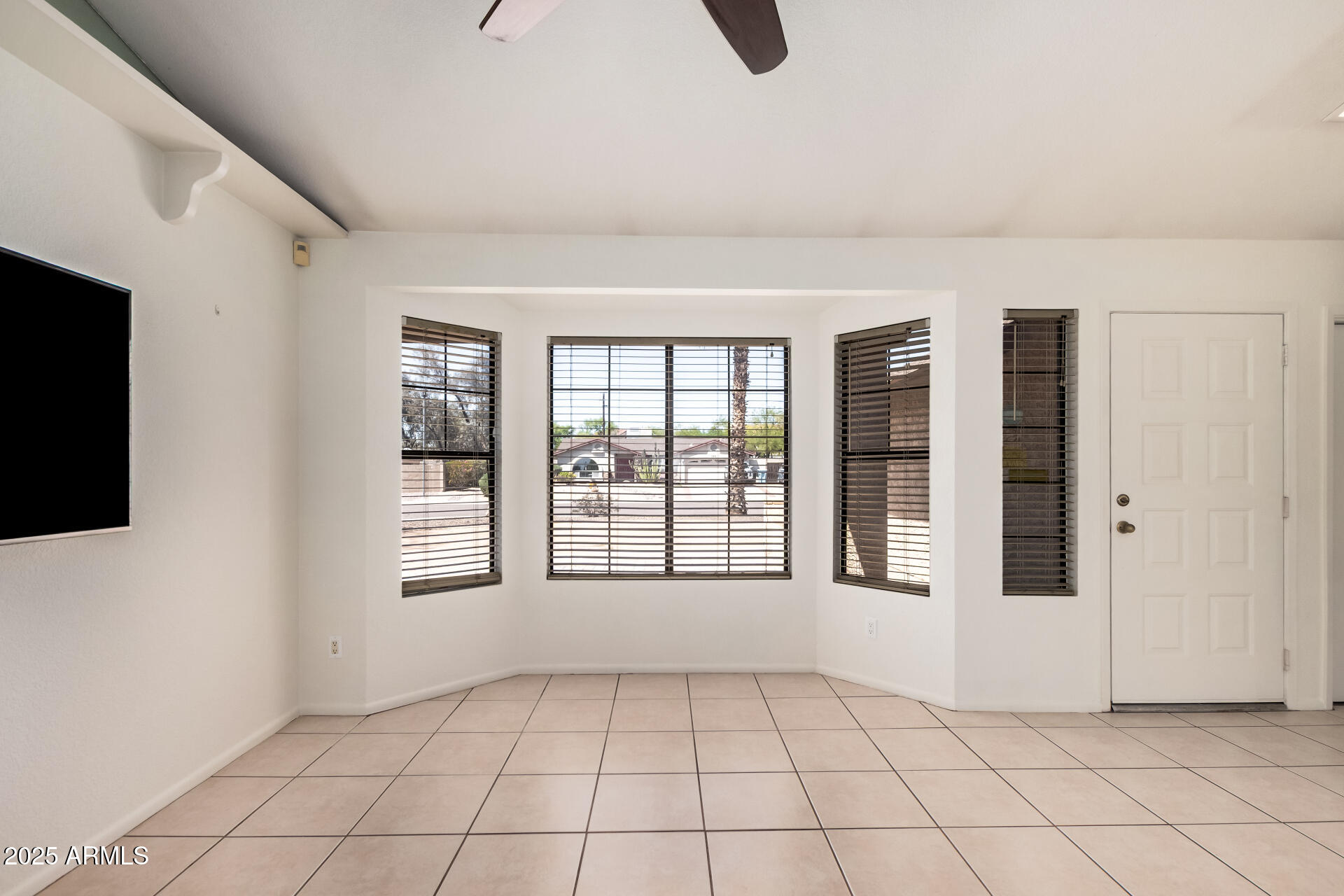 6901 East Phelps Road Scottsdale, AZ 85254 - Photo 7 of 37 07 Phelps