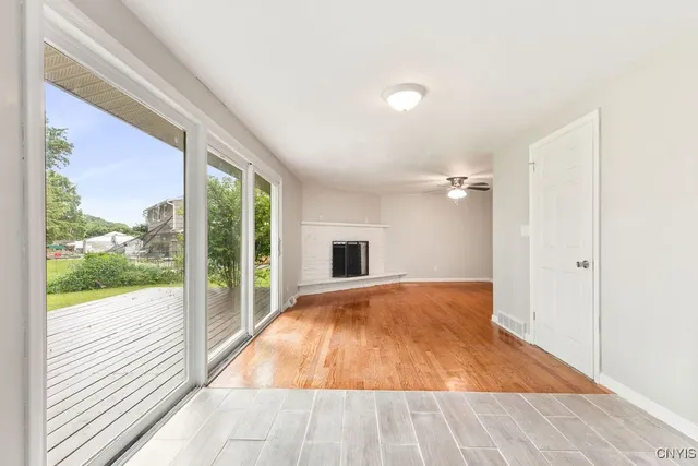 $2,800 | 117 Treeland Circle, Geddes, NY 13219