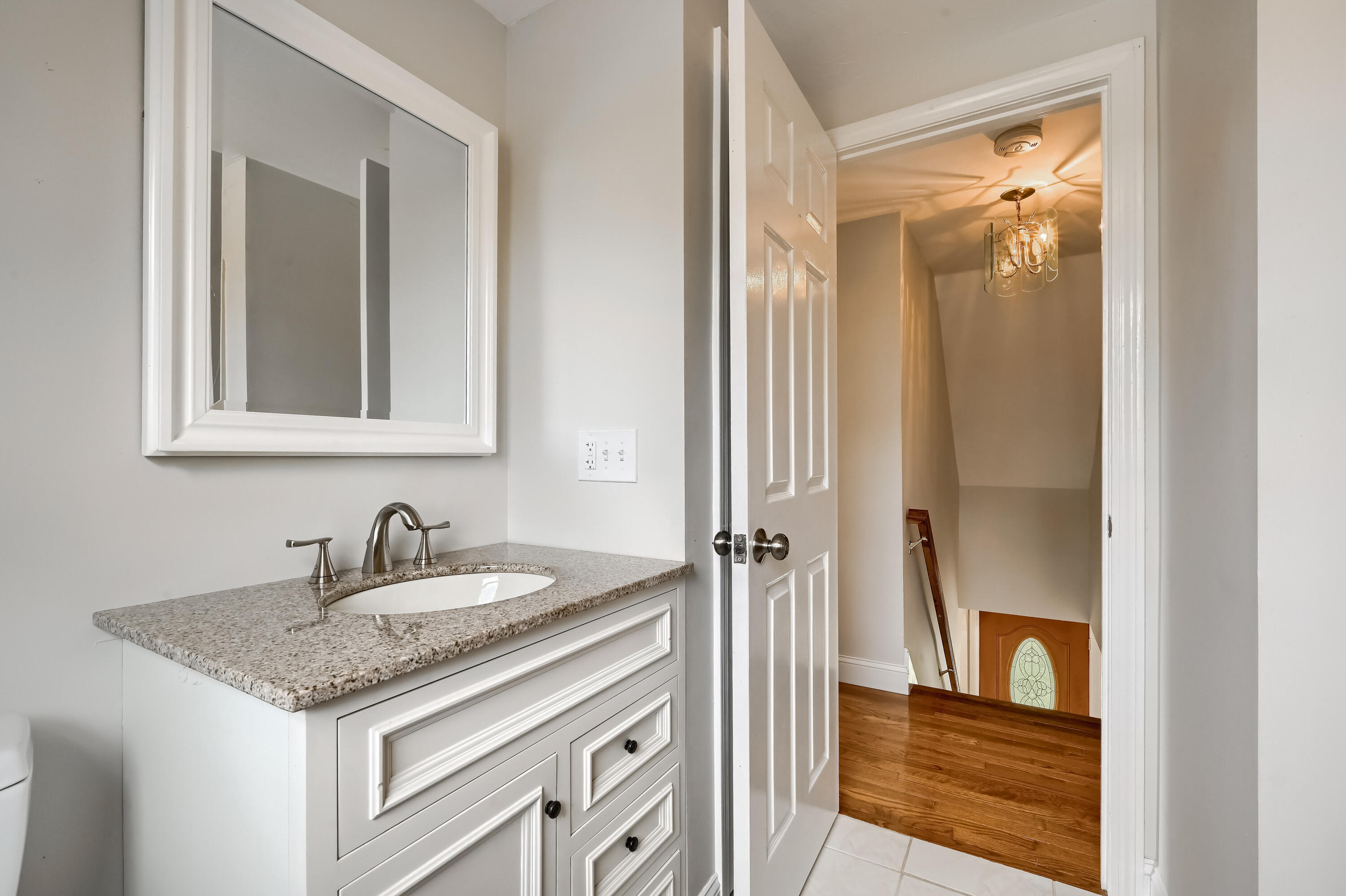 23 County Road Mashpee, MA 02649 - Photo 29 of 45 07_Bathroom_DSC_1709