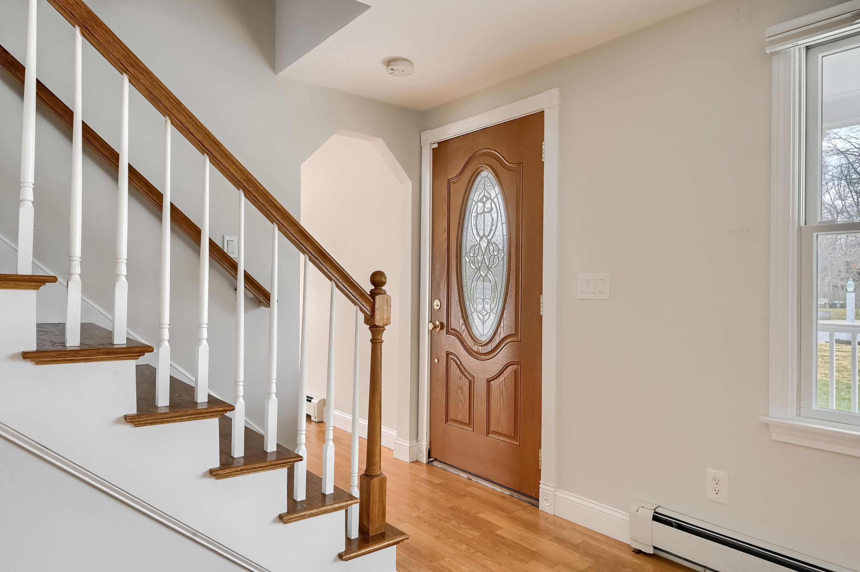 23 County Road Mashpee, MA 02649 - Photo 8 of 45 01_Living_Room_DSC_1599