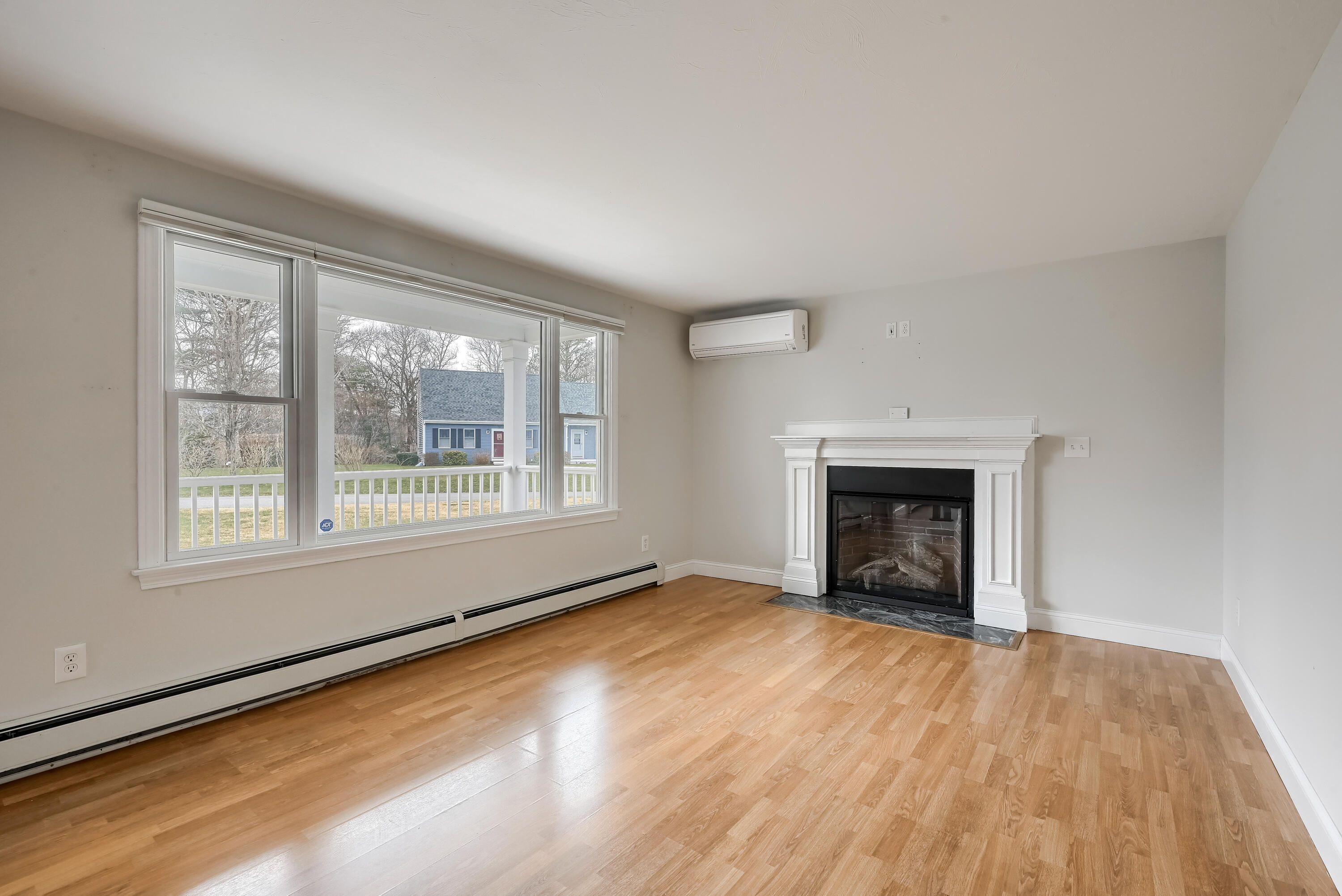 23 County Road Mashpee, MA 02649 - Photo 9 of 45 01_Living_Room_DSC_1579
