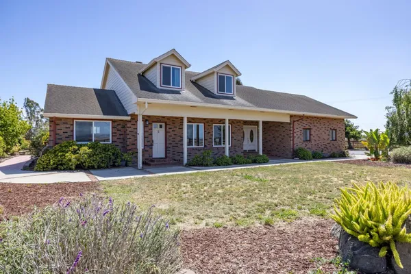 $1,350,000 | 268 Espinosa Road, Salinas, CA 93907