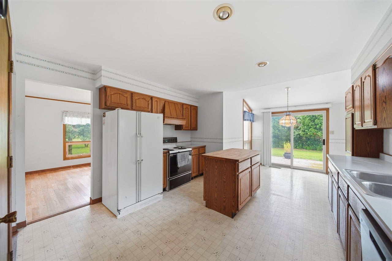 13142 Taylor Road Brooklyn, MI 49230 - Photo 11 of 58 Gallery Image 11