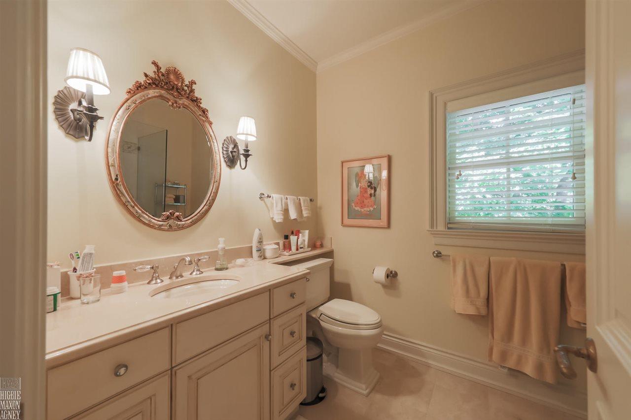 625 Lake Shore Road Grosse Pointe, MI 48236 - Photo 40 of 59
