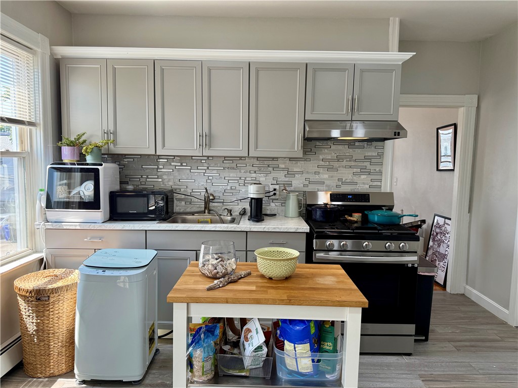 57 Robin Street, Unit 2 Providence, RI 02908 - Photo 11 of 21