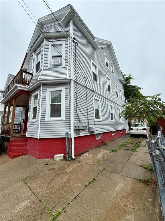 57 Robin Street, Unit 2 Providence, RI 02908 - Photo 2 of 21