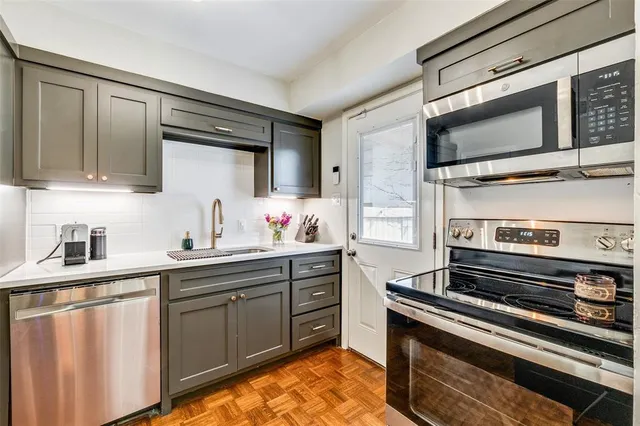 $1,900 | 4924 Lahoma Street, Unit 4924, Dallas, TX 75235