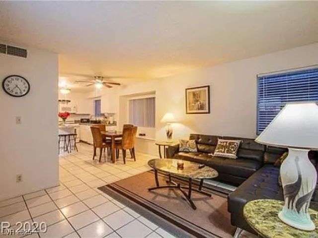 $439,000 | 1663 Duarte Drive, Henderson, NV 89014