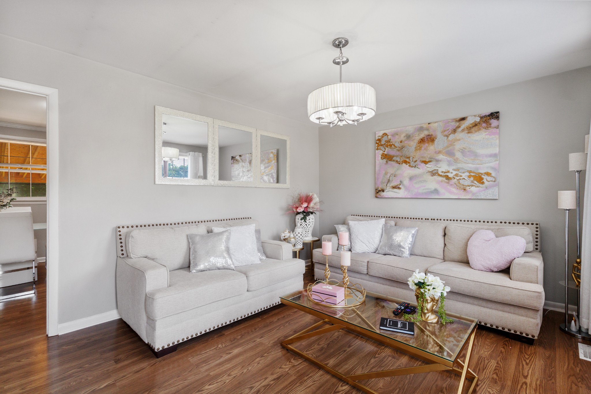 528 Singer Drive Madison, TN 37115 - Photo 2 of 24 a living room with furniture chandelier and a couch