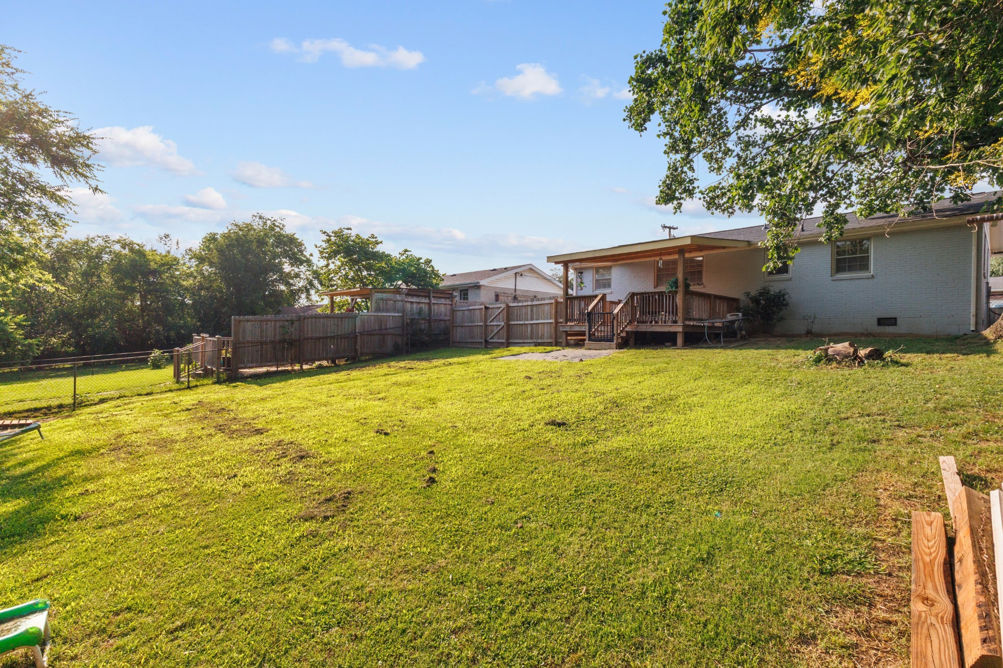 528 Singer Drive Madison, TN 37115 - Photo 23 of 24 a swimming pool with trees in front of it