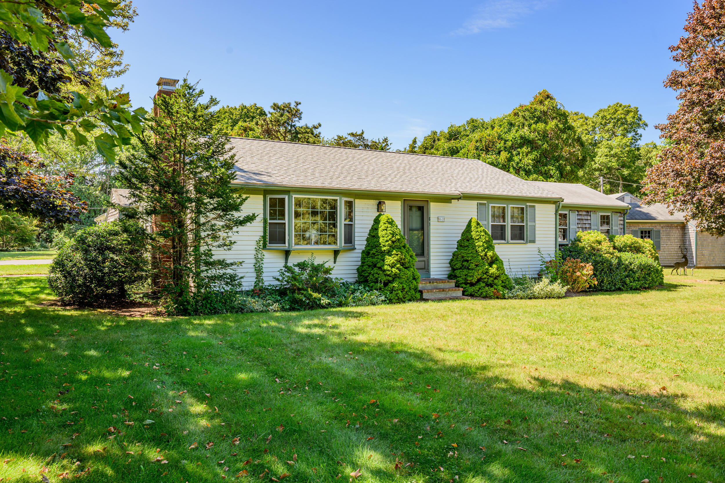 61 Laurel Road Centerville, MA 02632 - Photo 3 of 48 35_dsc_7942