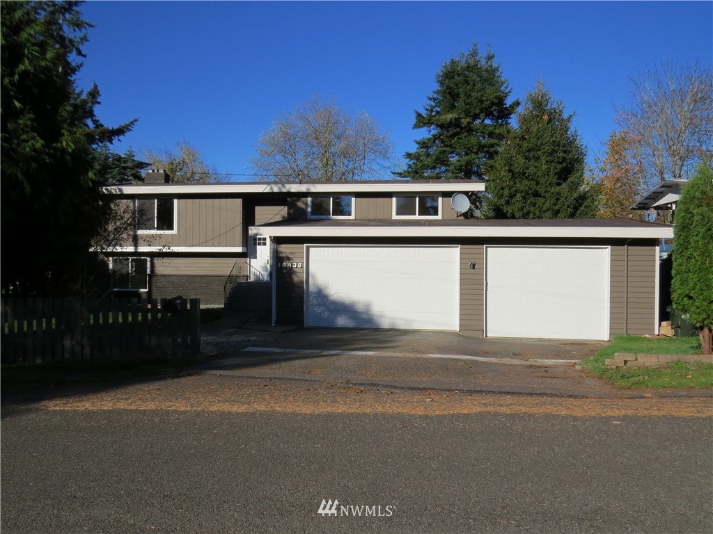 10430 Southeast 194th Place Renton, WA 98055 - Photo 1 of 25 Gallery Image 1