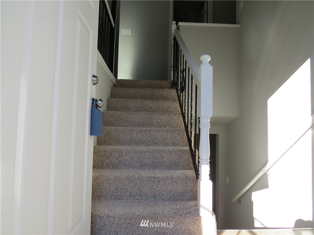 10430 Southeast 194th Place Renton, WA 98055 - Photo 15 of 25 Gallery Image 15