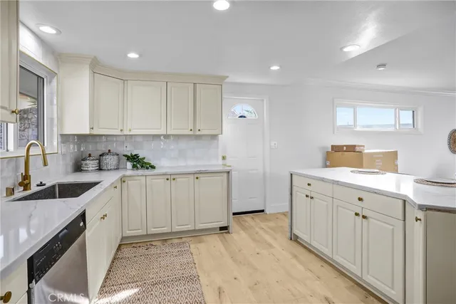 $1,149,000 | 872 Huron Drive, Claremont, CA 91711