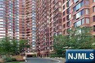 $450,000 | 100 Old Palisade Road, Unit 3001, Fort Lee, NJ 07024