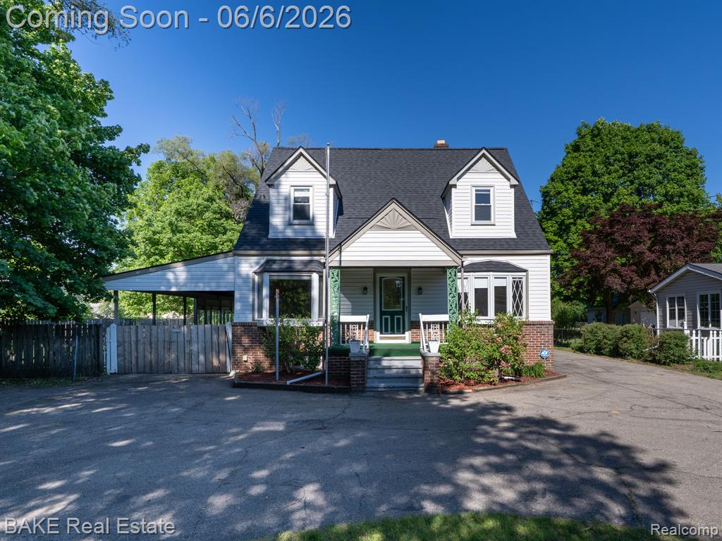 10195 Stark Road Livonia, MI 48150 - Photo 3 of 43