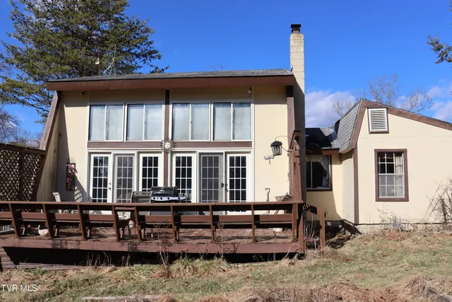 $139,000 | 154 Old Stone Drive, Clintwood, VA 24228