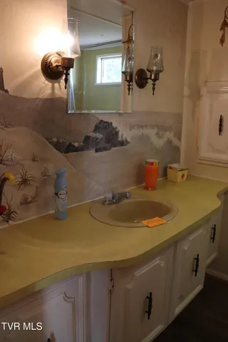 $139,000 | 154 Old Stone Drive, Clintwood, VA 24228