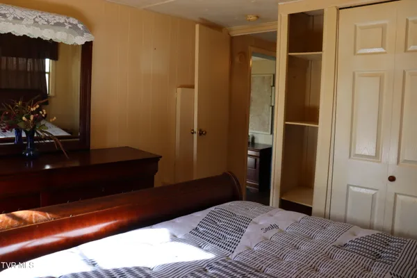 $119,000 | 154 Old Stone Drive, Clintwood, VA 24228