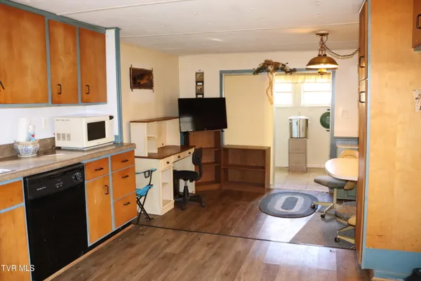 $119,000 | 154 Old Stone Drive, Clintwood, VA 24228