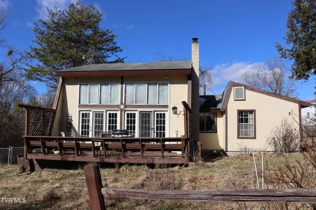 $139,000 | 154 Old Stone Drive, Clintwood, VA 24228