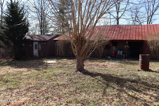 $139,000 | 154 Old Stone Drive, Clintwood, VA 24228