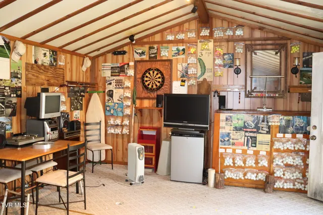 $139,000 | 154 Old Stone Drive, Clintwood, VA 24228