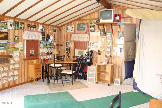 $139,000 | 154 Old Stone Drive, Clintwood, VA 24228